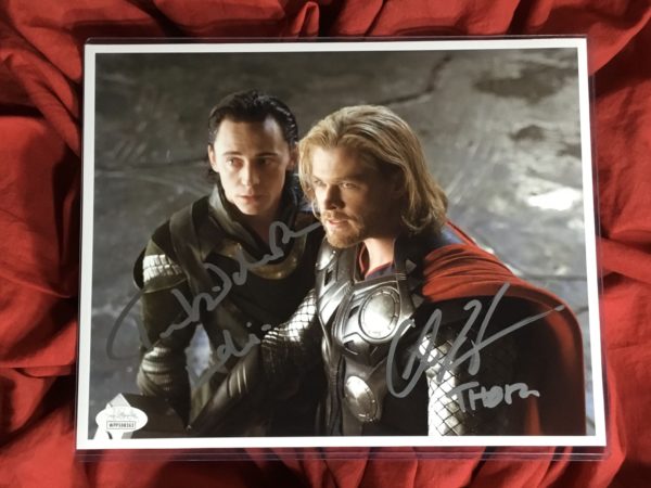 LOKI & THOR~8X10 PHOTO~SIGNED BY TOM HIDDLESTON & CHRIS HEMSWORTH WITH JSA WPP COA