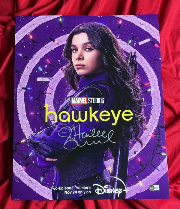 Hailee Steinfeld Signed